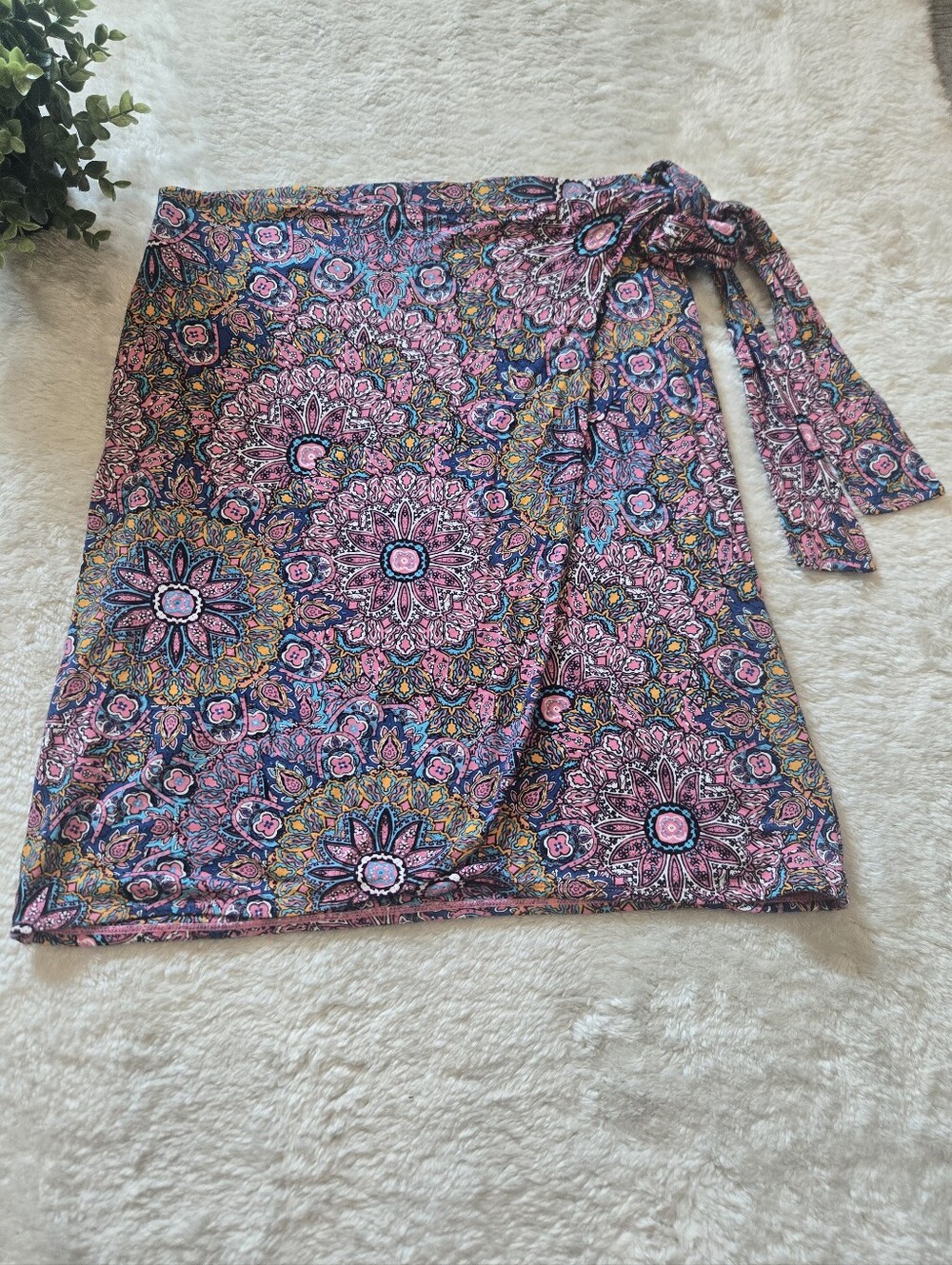 Artisan NY Blue and Pink Floral Medallion Boho Whimsy Jersey Knit Wrap Skirt, S
